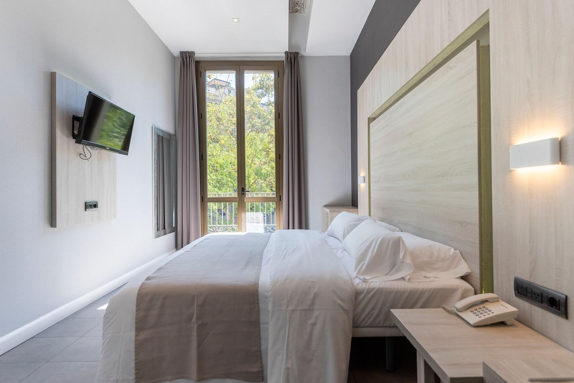 Plaza Goya Rooms Barcelona Exterior photo