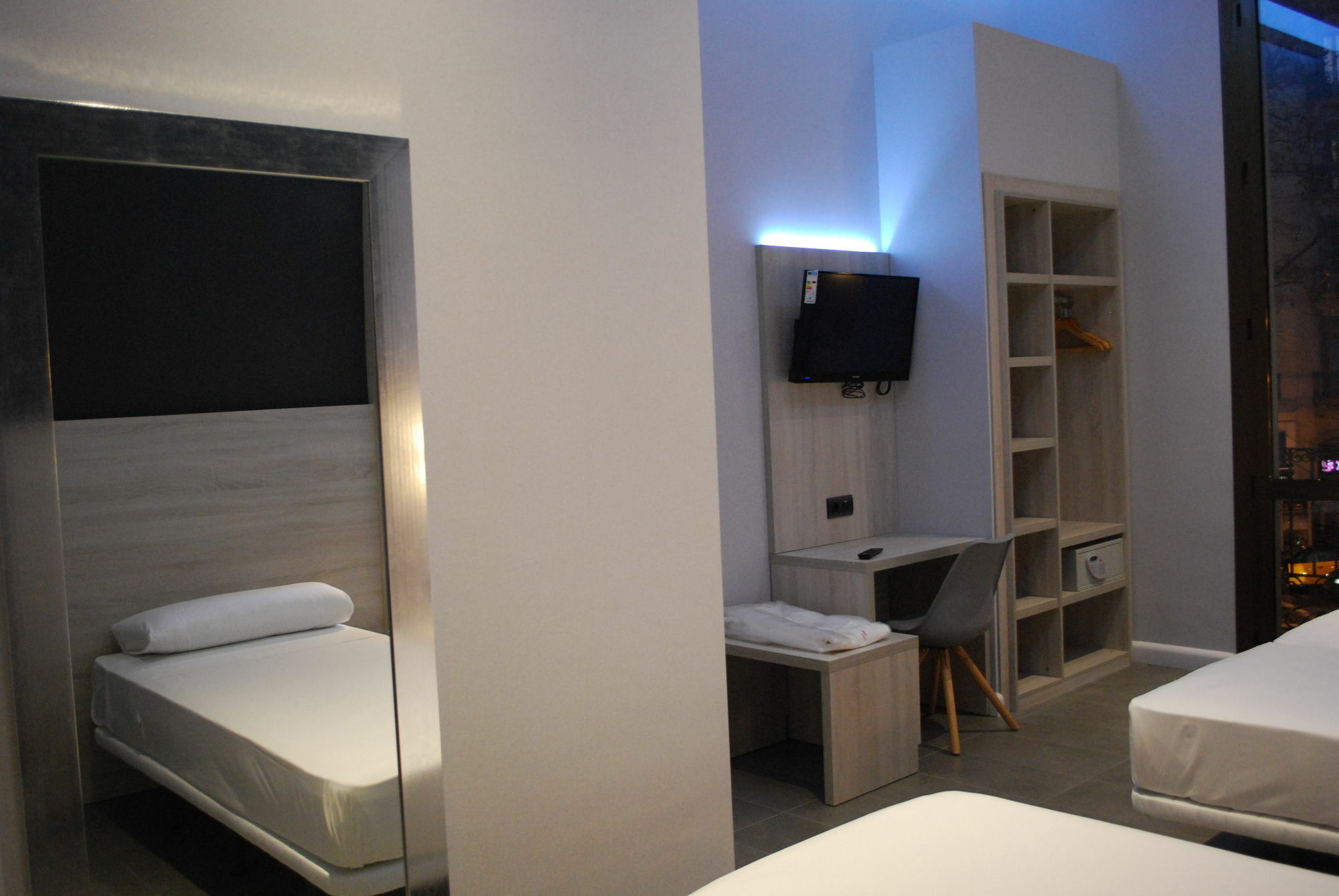 Plaza Goya Rooms Barcelona Exterior photo